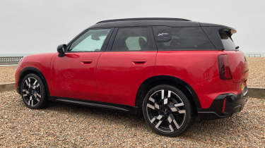 MINI Countryman SE ALL4 JCW long-termer - rear angled