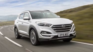 Hyundai Tucson - front action