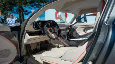 Tuthill GT One - interior 