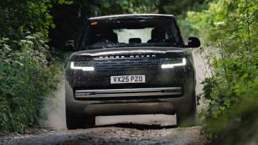 Range Rover Electric - front action