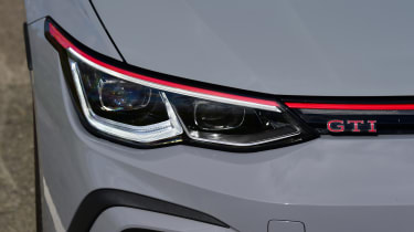 Volkswagen Golf GTI - headlight