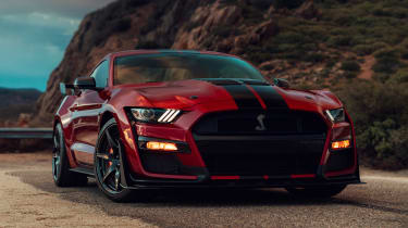 Ford Mustang Shelby GT500 - front