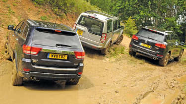 Jeep Grand Cherokee vs Land Rover Discovery vs Volkswagen Touareg