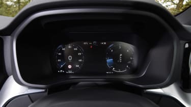 Volvo XC60 - dials