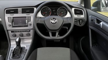 Volkswagen Golf S 1.2 TSI interior