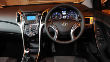 Hyundai i30 1.6 CRDi Blue Drive interior