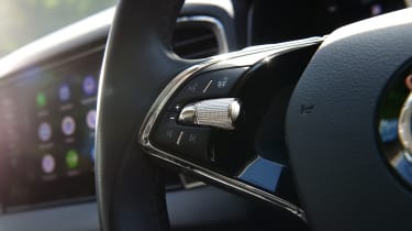 Skoda Karoq - steering wheel control