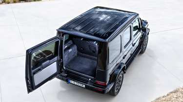 Mercedes G 580 with EQ Technology - rear boot open