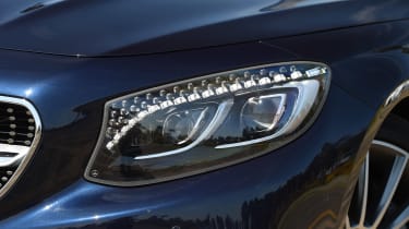 Convertible megatest - Mercedes S 500 Convertible - headlight