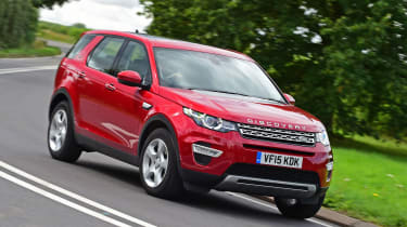 Land Rover Discovery Sport - front cornering