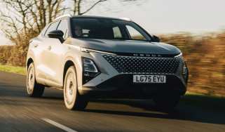 Omoda 5 SHS-H - front