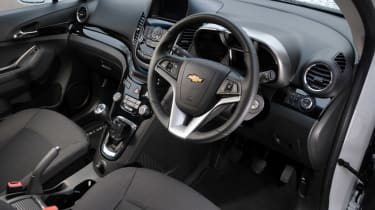 Chevrolet Orlando interior