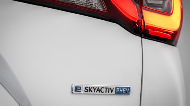 Mazda CX-60 - studio rear badge