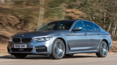 BMW 5 Series 2017 - 540i front tracking