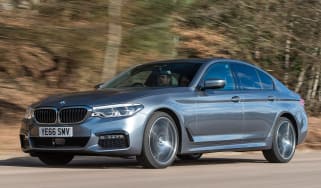 BMW 5 Series 2017 - 540i front tracking