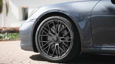 Porsche 911 Turbo S - wheel