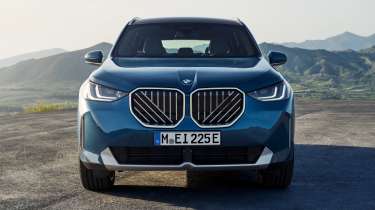 BMW X3 - full front static