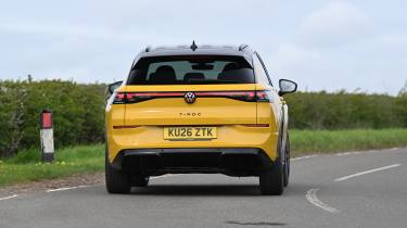 New Volkswagen T-Roc 2026 - rear cornering 
