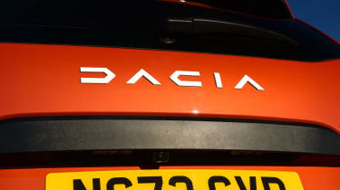 Dacia Duster - tailgate