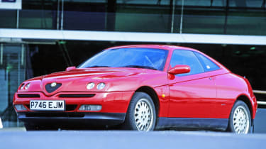 Alfa Romeo GTV