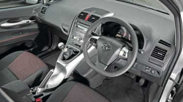 Toyota Auris 1.6 SR