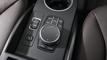 BMW i3 centre console