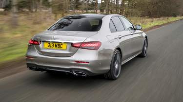Mercedes E-Class - rear tracking