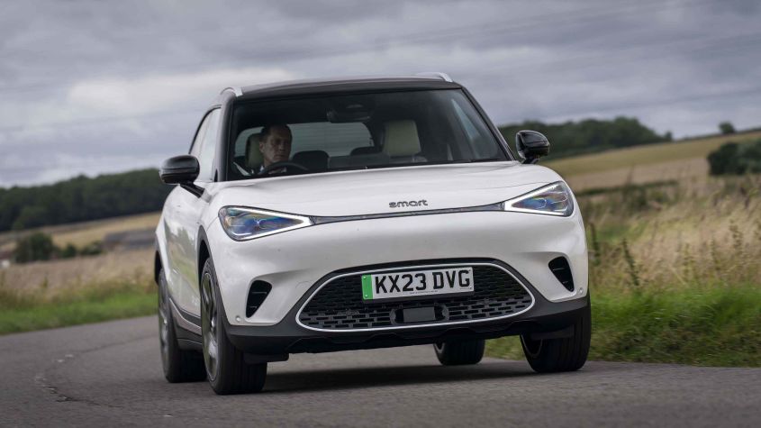 Smart EVs get big price drop as brand applies its own grant