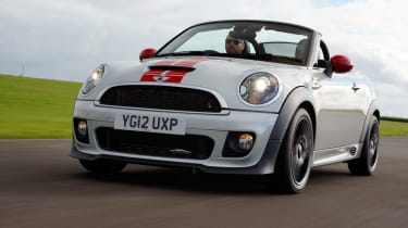 MINI JCW Roadster front action