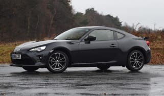 Used Toyota GT86 - front