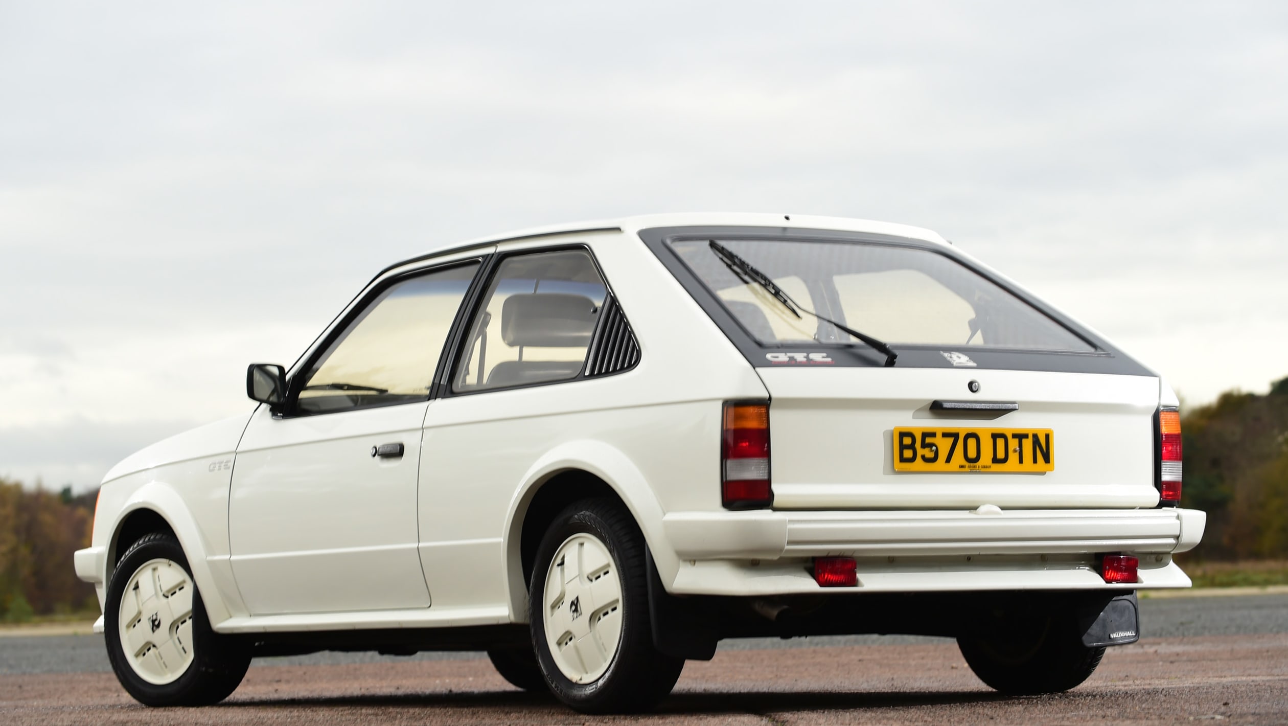 Fast Astras: 30 years of Vauxhall's hot hatchback | Auto Express