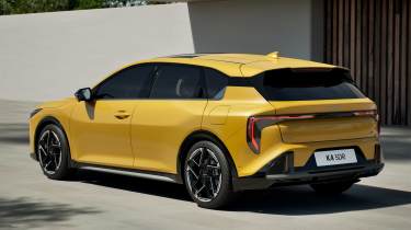 Kia K4 - rear