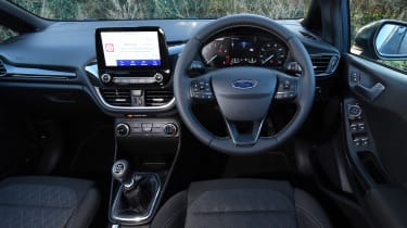 Ford Fiesta Active - dash