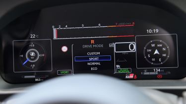 Toyota GR Yaris - dashboard screen