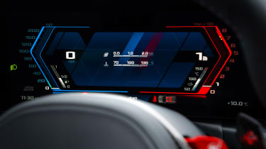 BMW M3 Touring - dials