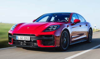 Porsche Panamera GTS - front