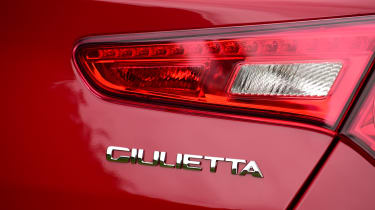 Alfa Romeo Giulietta 2016 facelifted - badge