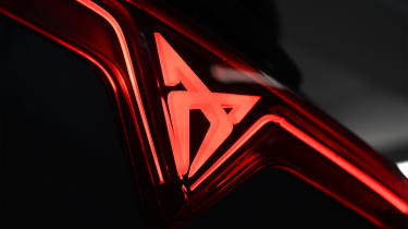 Cupra Terramar V2 long-term - light-up logo