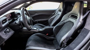 Maserati MC20 - seats