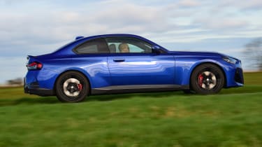 BMW 2 Series Coupe - side tracking