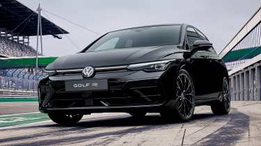 Golf R Black Edition - front end