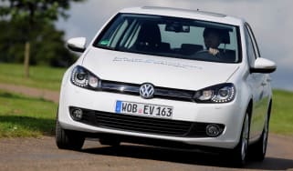 VW Golf Blue-e-motion front