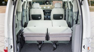 Nissan e-NV200 boot 2