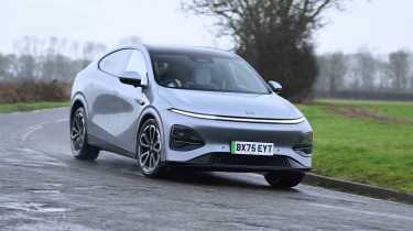 XPeng G6 - front cornering