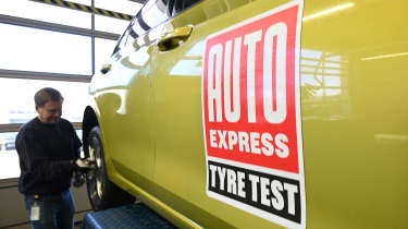 Auto Express tyre test decal