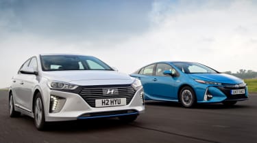 Hyundai Ioniq vs Toyota Prius - head-to-head
