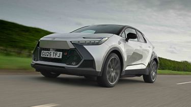 Toyota C-HR - main image