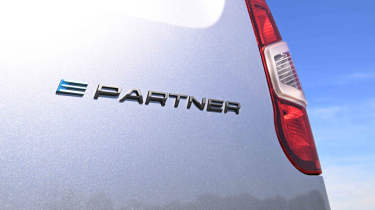 Peugeot E-Partner - &#039;E-Partner&#039; tailgate badge