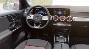 Mercedes EQB - cabin