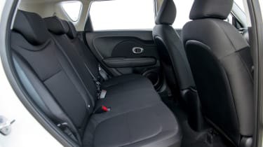 Kia Soul 1.6 GDi 2014 rear seats